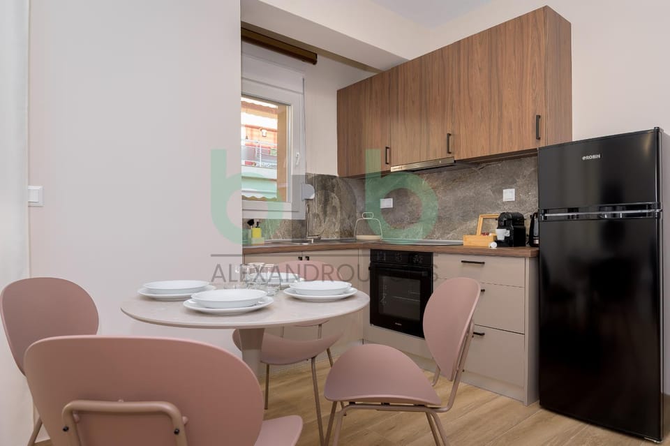 V - Luxury Suites C1 Apartment in Alexandroupoli