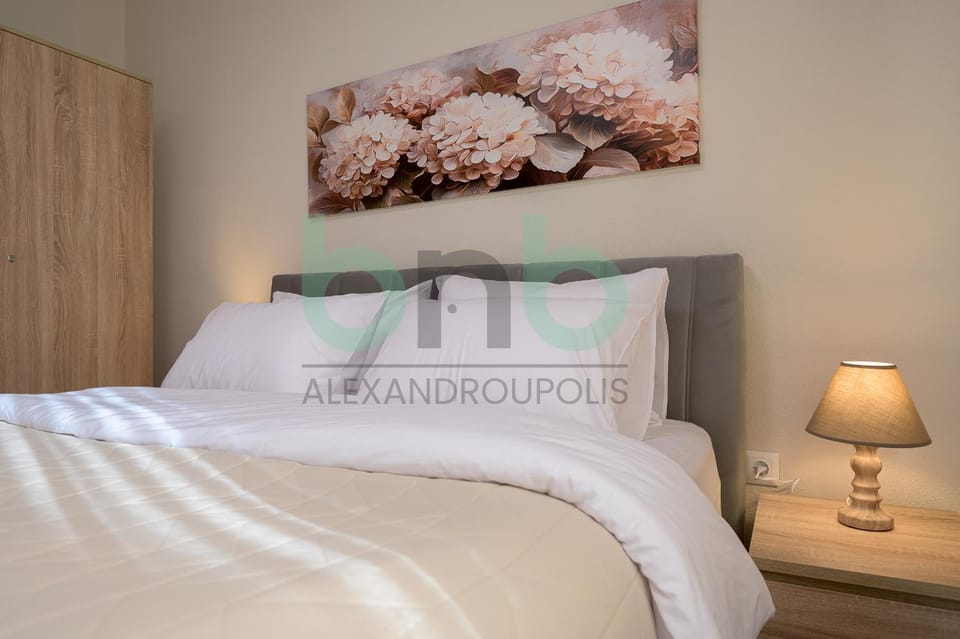 V - Luxury Suites C2 Apartment in Alexandroupoli