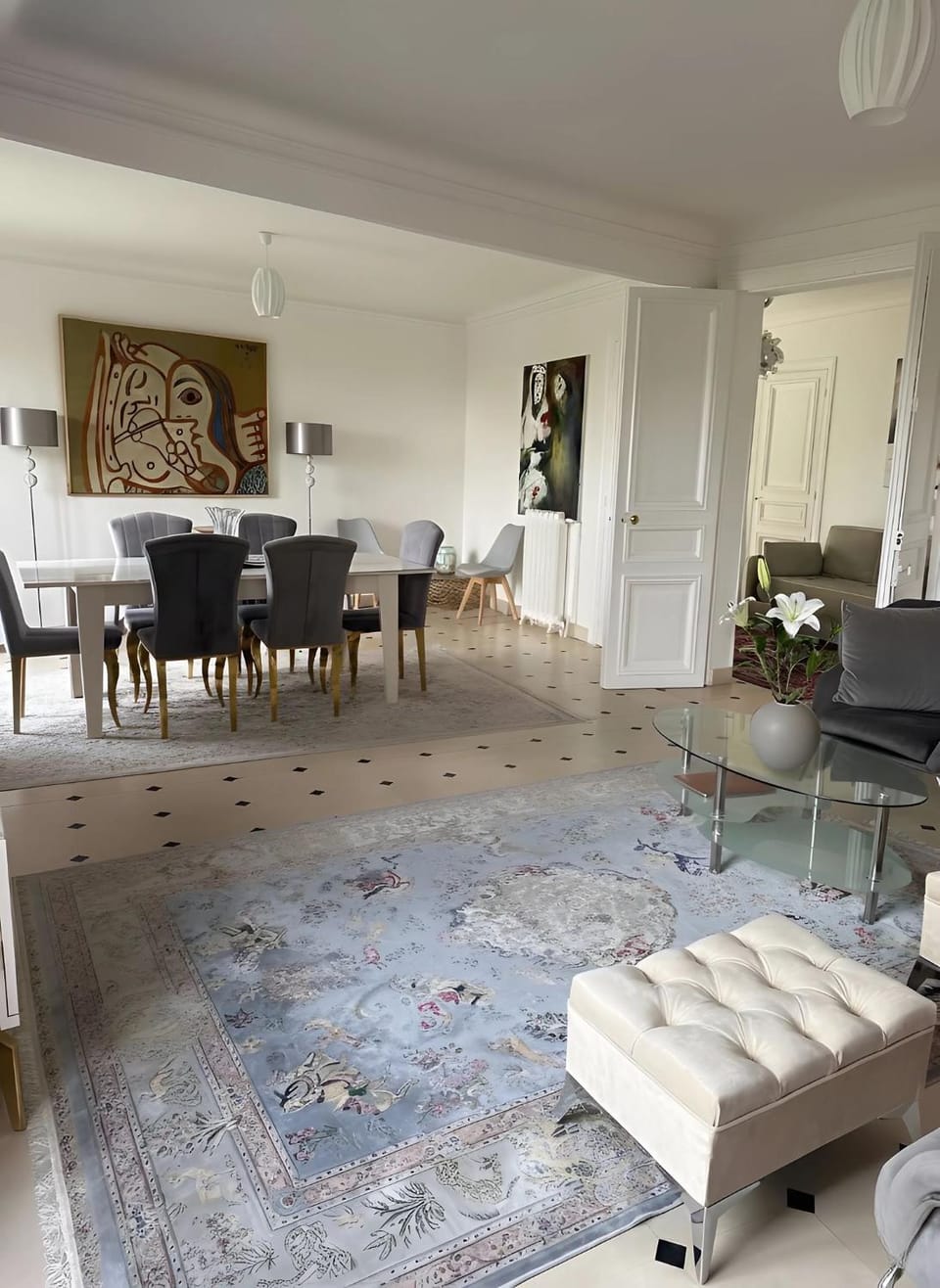 Elegant Apartment - Arc de Triomphe Apartment in Paris
