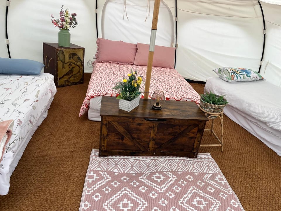 Pop Bell tent Luxury tent in West Oxfordshire District