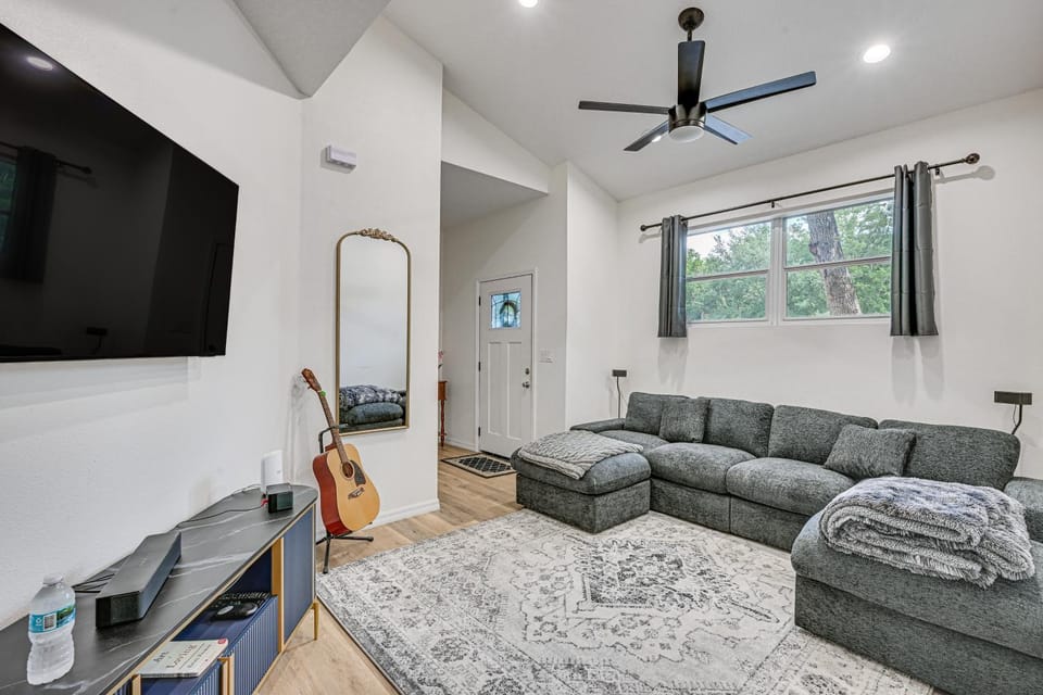 Tampa North Aero Park Townhome: Near Downtown! House in Wesley Chapel