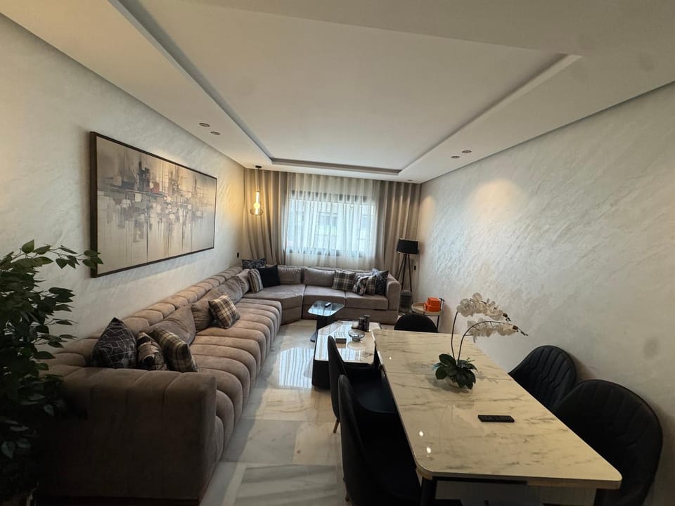 Appartement luxueux à Iberia city centre Apartment in Tangier