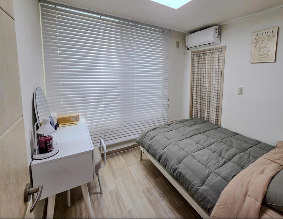Gangnam Station Cresyn2 4min Stay Signature Urban Cozy Apartment in Seoul