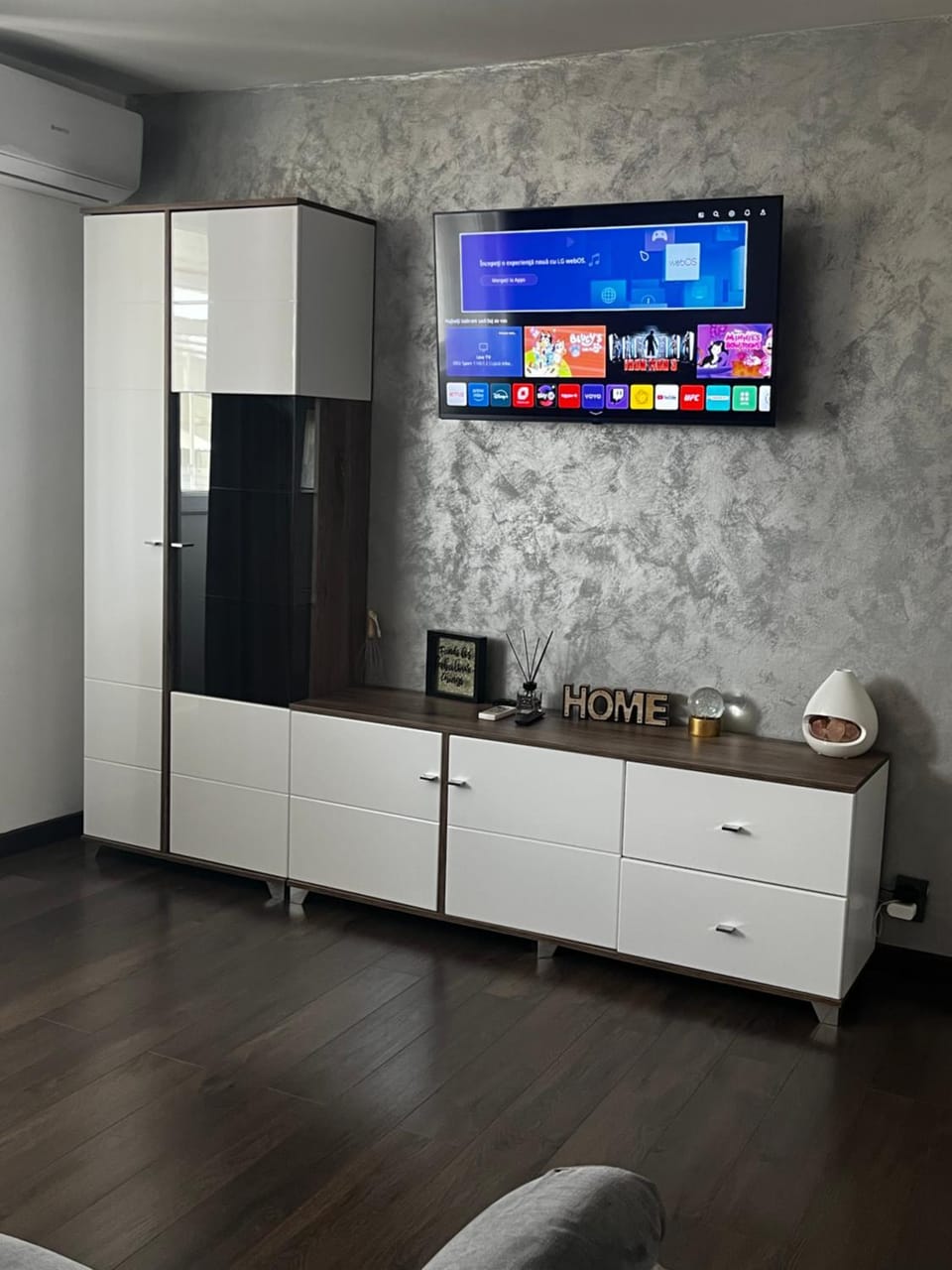 Apartament CC Apartment in Romania