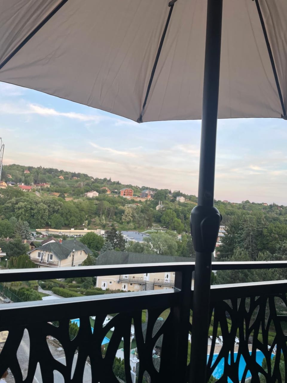 Day, Natural landscape, View (from property/room), Balcony/Terrace, Balcony/Terrace, Pool view, Swimming pool