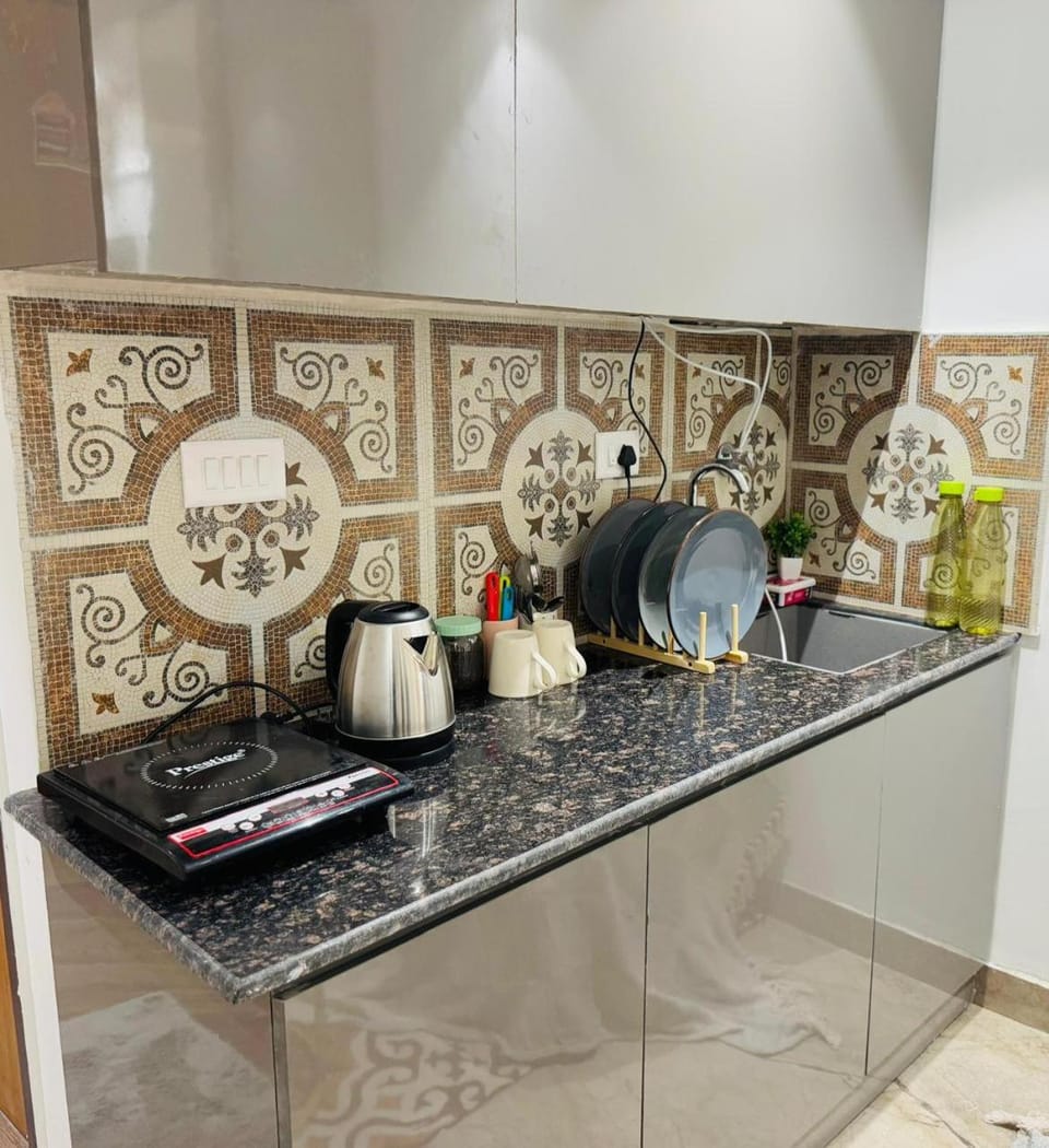 Vicky Lubana home stay Zirakpur Vacation rental in Punjab, India
