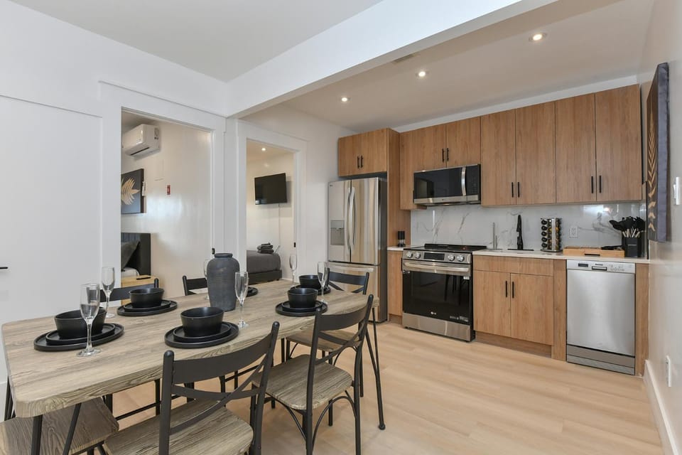 Harborfront 3BR-2 BATH in FiDi Apartment in Lower Manhattan