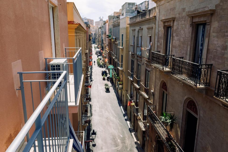 Balcony/Terrace, Quiet street view