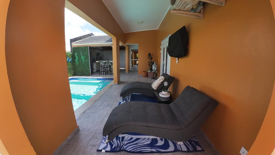 Coco Haven Apartment in Willemstad
