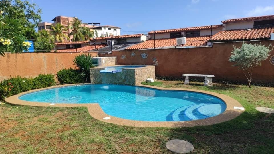 Garden view, Swimming pool
