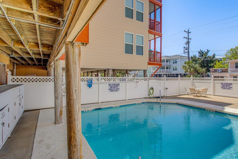Walk to Beach! North Myrtle Beach Condo w/ Balcony House in North Myrtle Beach