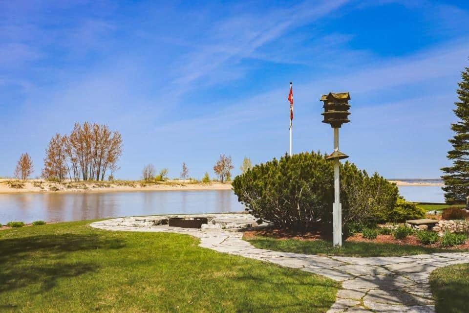 Garden House at Evergreen Resort in Wasaga Beach House in Wasaga Beach
