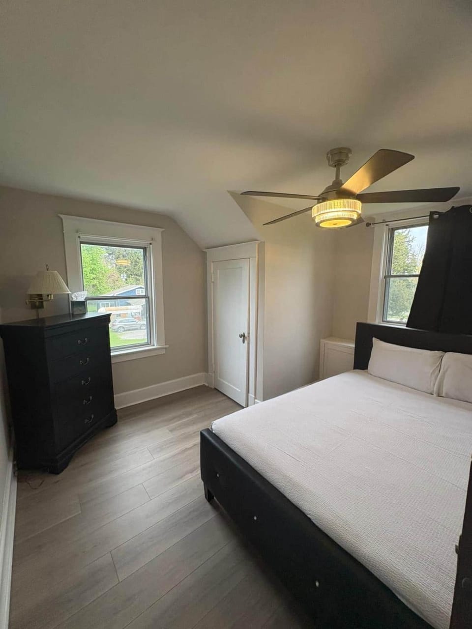 Orchard Stay House in Niagara-on-the-Lake