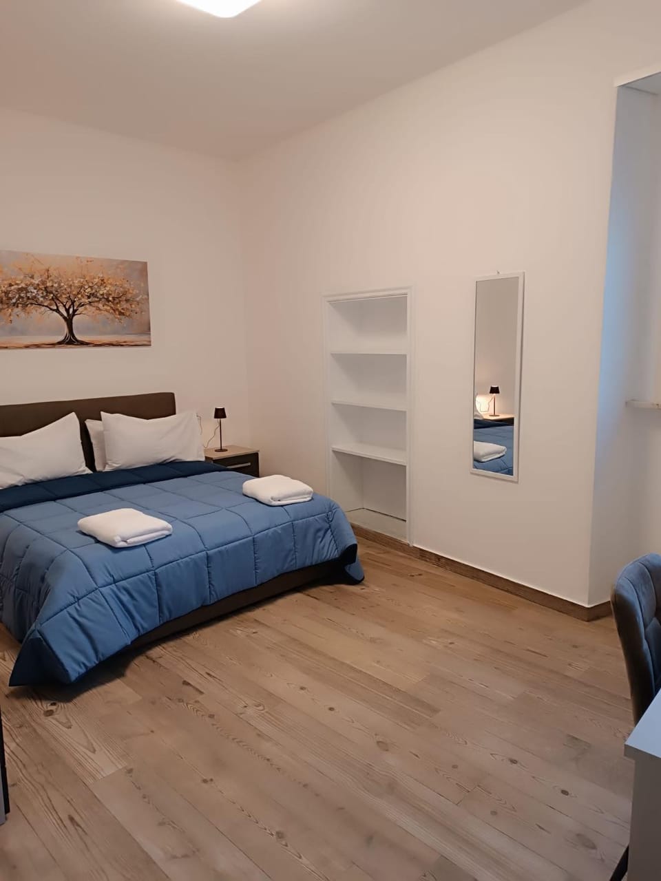 Bed, Bedroom