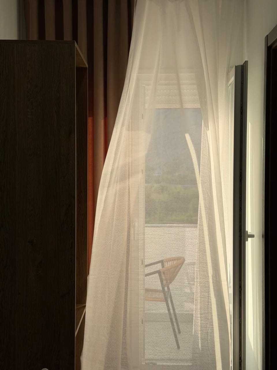 Petro Rooms and View Hotel in Europe