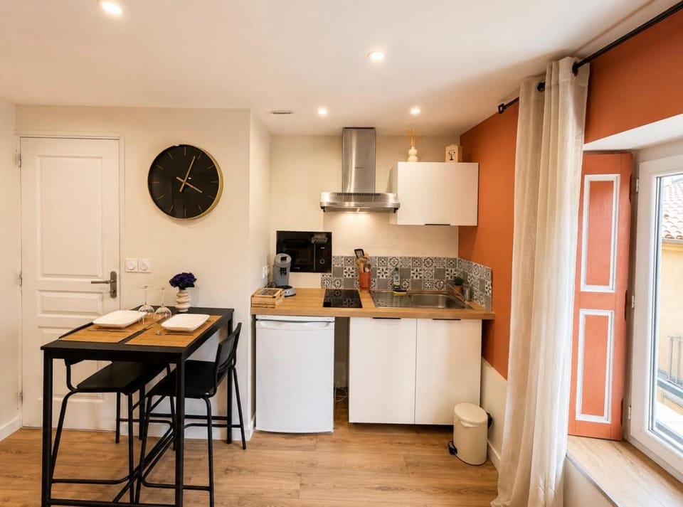 Le Nid de la Violette, Cosy à 2 pas des Arènes Apartment in Nimes