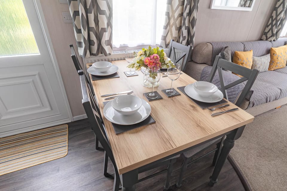 Ivy Cottage - 3 bedroom static home House in Ilston