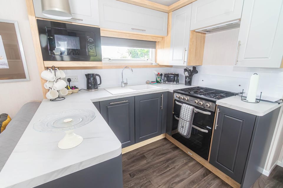 Ivy Cottage - 3 bedroom static home House in Ilston