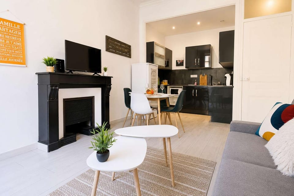 TV and multimedia, Kitchen or kitchenette, Living room, Seating area, Dining area, pet friendly, stove