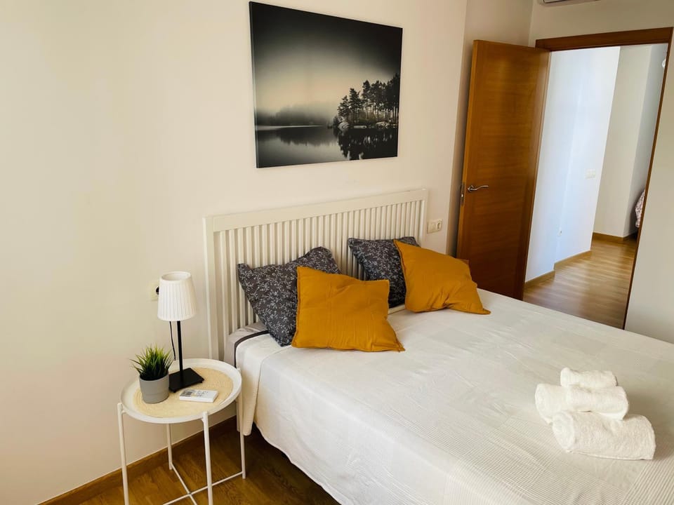 Living room, Bedroom