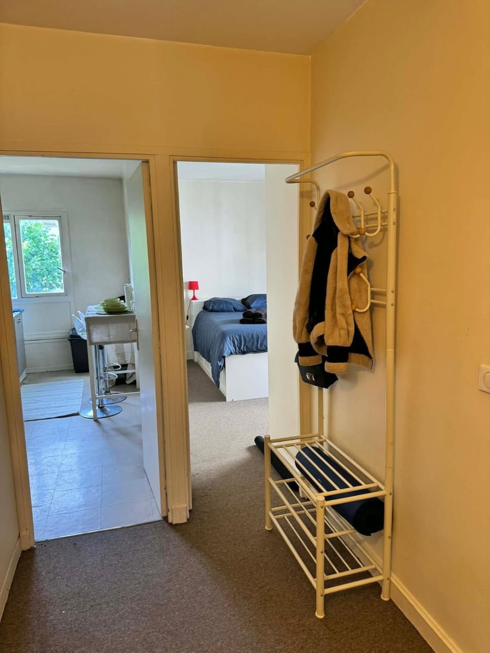 Lovely 2 Rooms With Parking Apartment in Issy-les-Moulineaux