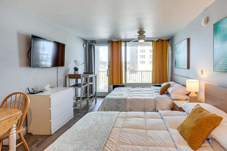 Beachfront Condo w/ Balcony on Florida’s Fun Coast Apartment in Halifax Estates