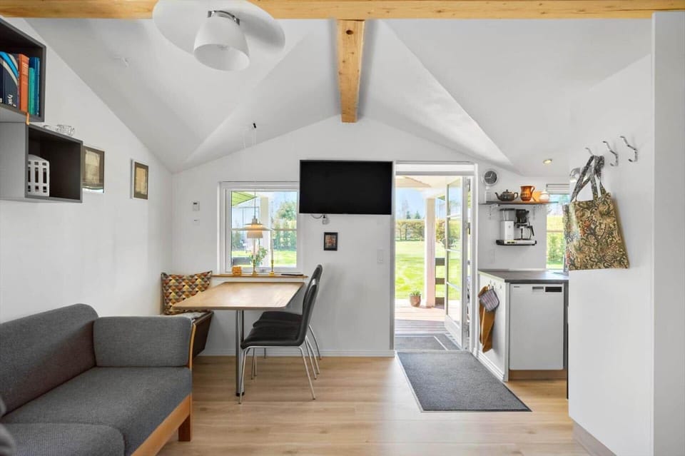 M414-Vaeggerlose-Rodstjertevej-2-anneks House in Væggerløse