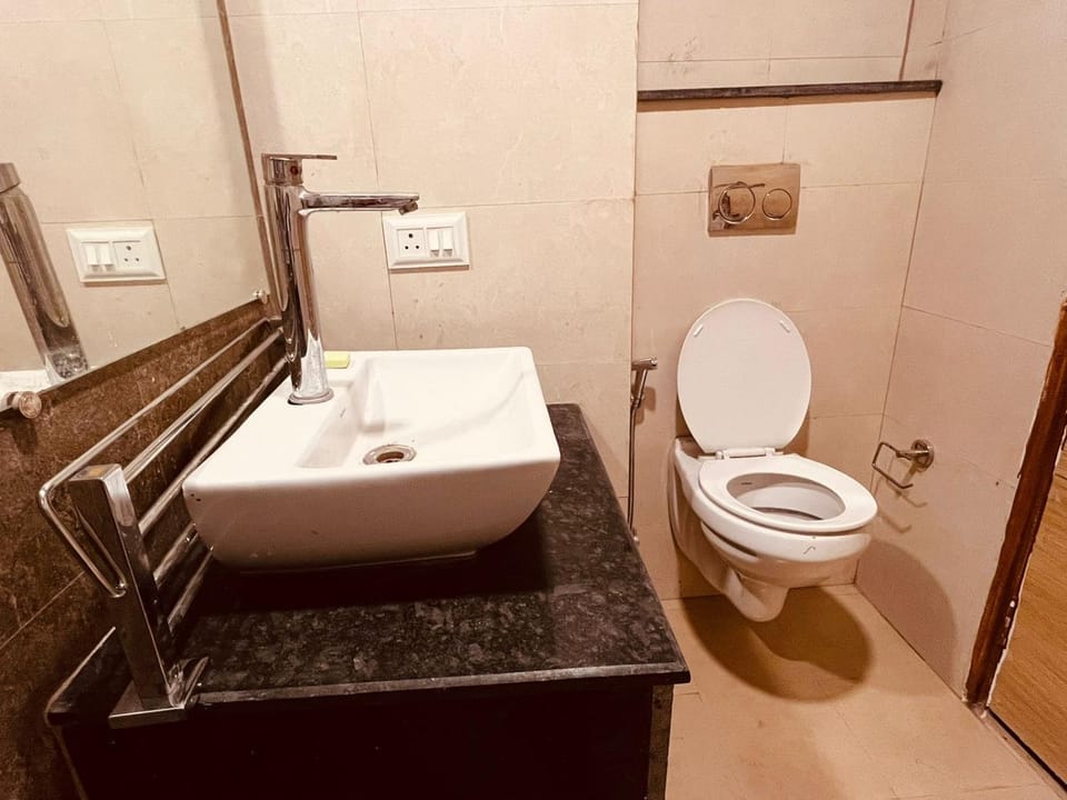 Sukoon studios Apartment hotel in Noida