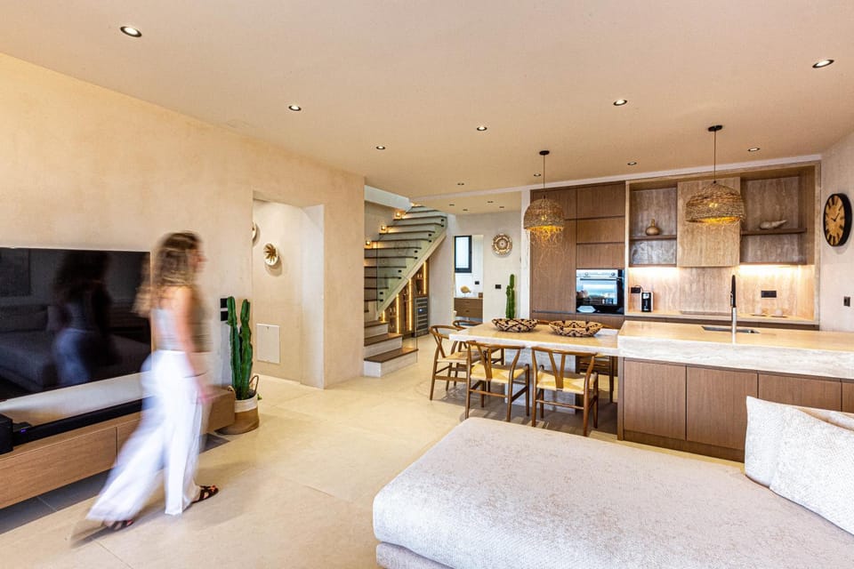 Monkey Luxury Villa, Dhermi Beach - Sea View, Jacuzzi, Free Parking and More Villa in Vlorë County, Albania