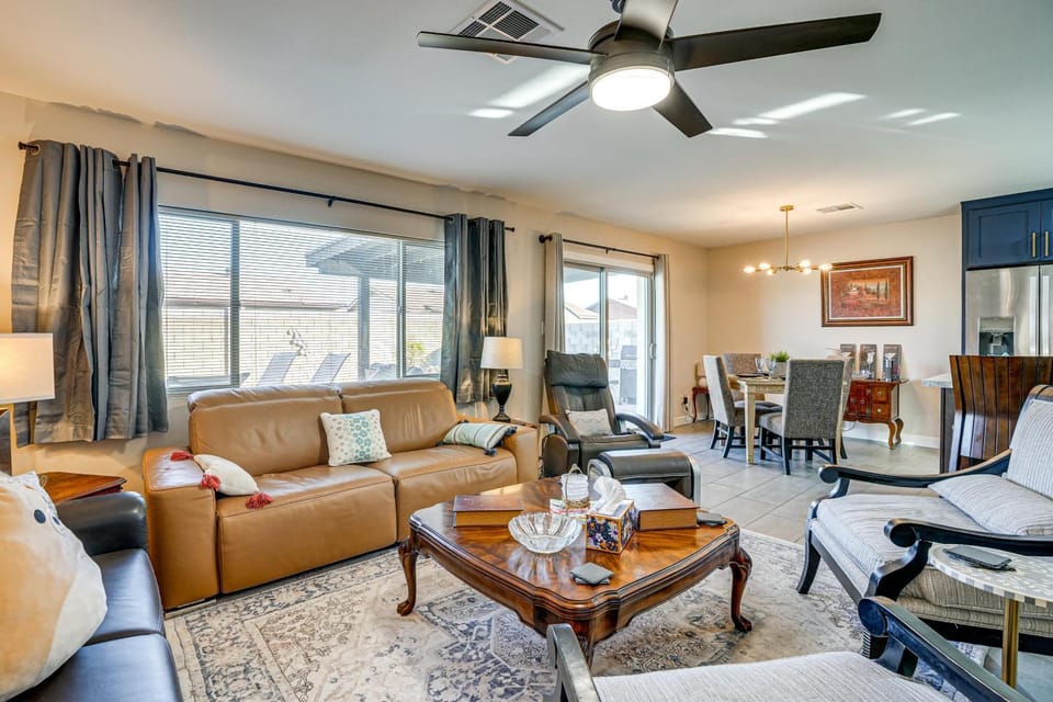 Sports, Trails & More! Home w/ Pool in Glendale House in Glendale