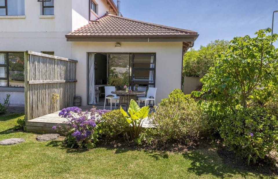 Garden View Studio Apartment in Plettenberg Bay