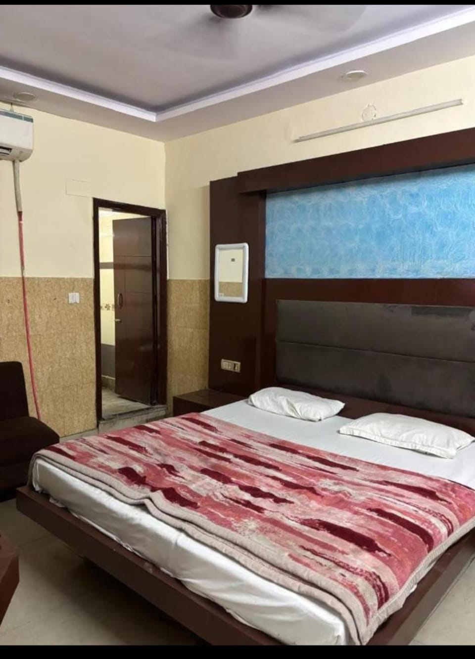 Hotel Rajdhani Palace New Delhi Railway Station Hotel in New Delhi