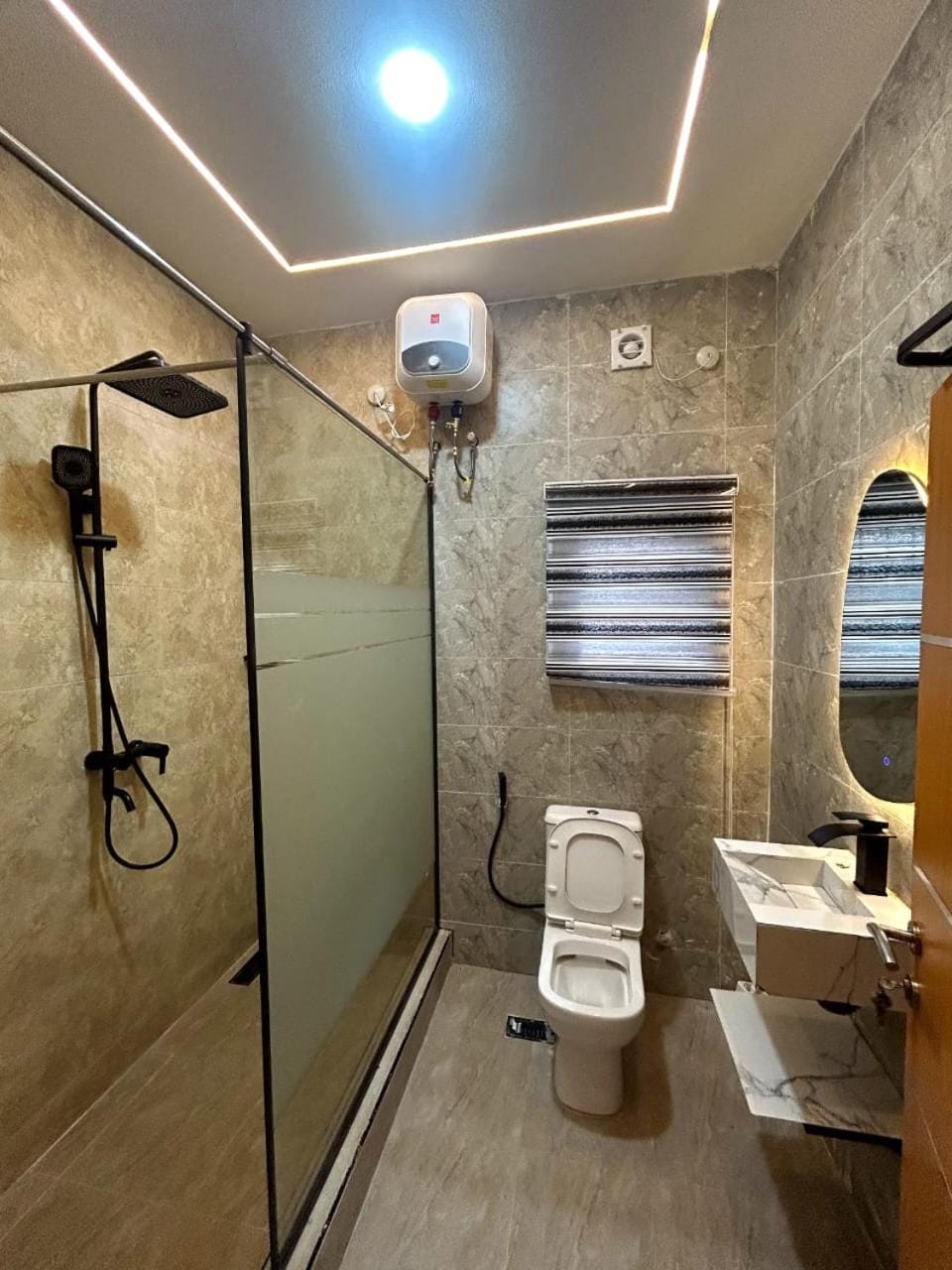 Executive 4 Bedroom Duplex with Cinema at Peter Odili Villa in Nigeria
