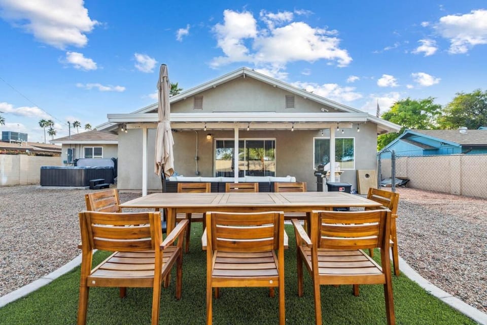Lux Mins Mayo Clinic Honor Health & OldTown Villa in Scottsdale