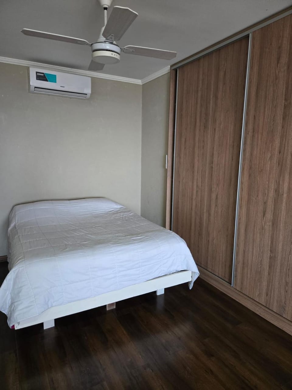 DEPARTAMENTOS MICHELLE Pile climatizada Apartment in Necochea