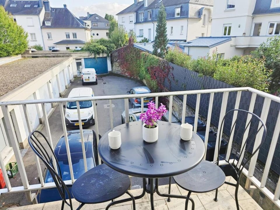 Trendy Stay 1BR with a terrace Apartment in Luxembourg