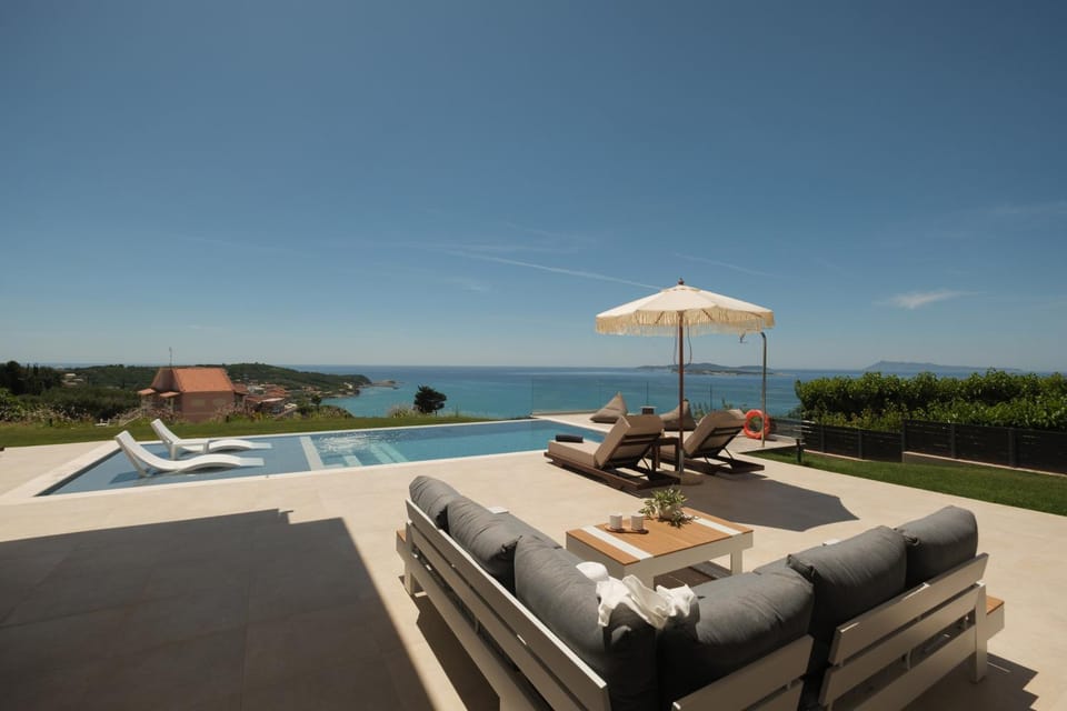 Seating area, Sea view, Swimming pool