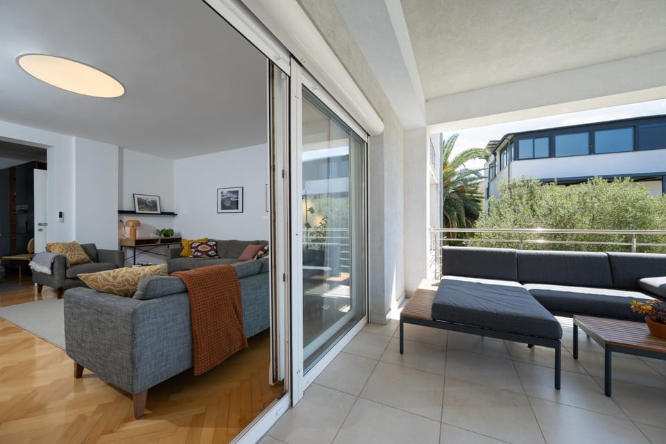 Balcony/Terrace, Seating area, Dining area