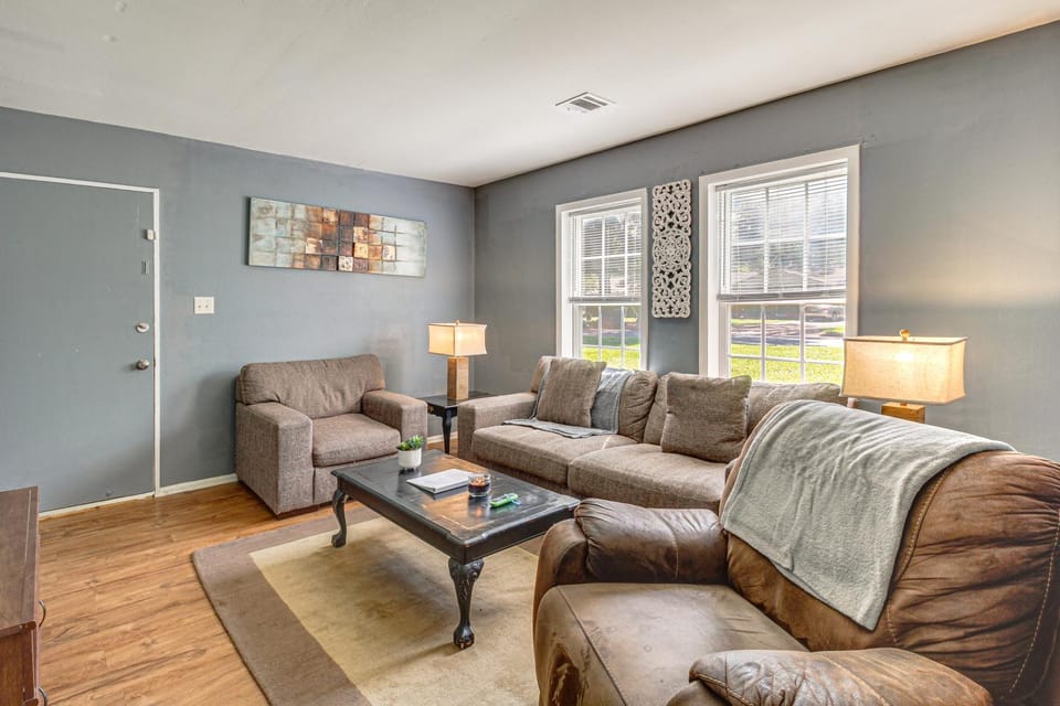 Great for Group & Work Stays! Decatur Unit By Dtwn House in Decatur