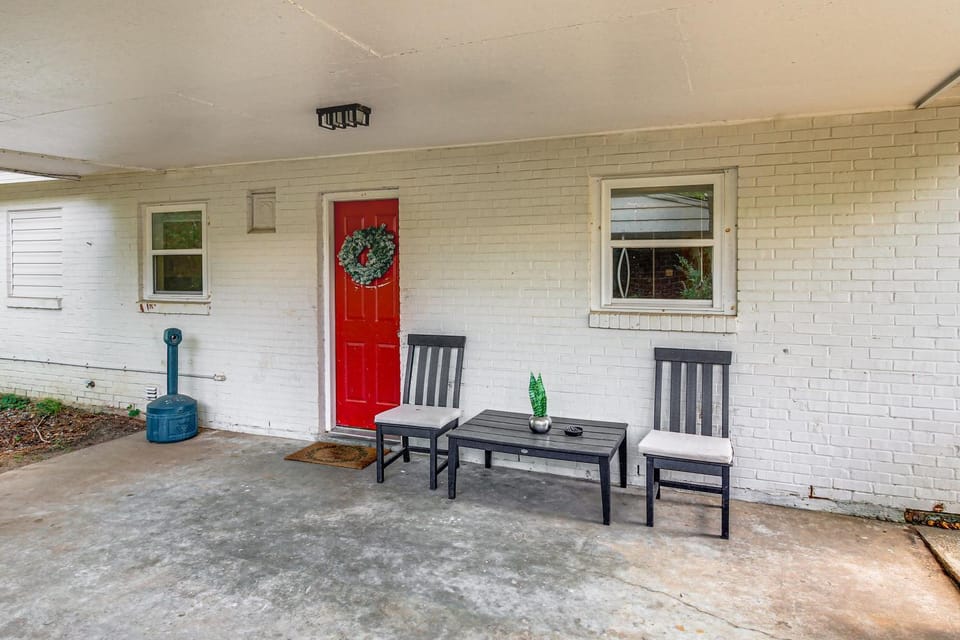 Great for Group & Work Stays! Decatur Unit By Dtwn House in Decatur
