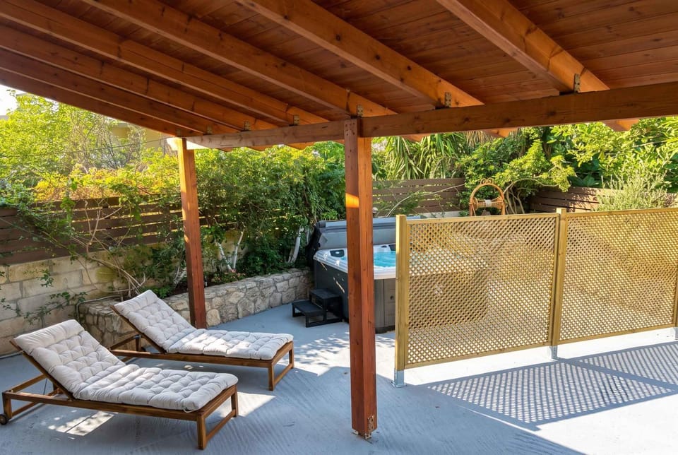 Patio, View (from property/room), sunbed
