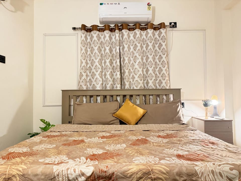 Cosy 2BHK City Nest - For Families & Travellers Apartment in Hyderabad