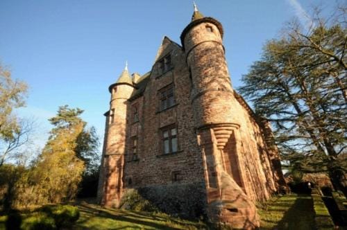 Facade/entrance, Garden