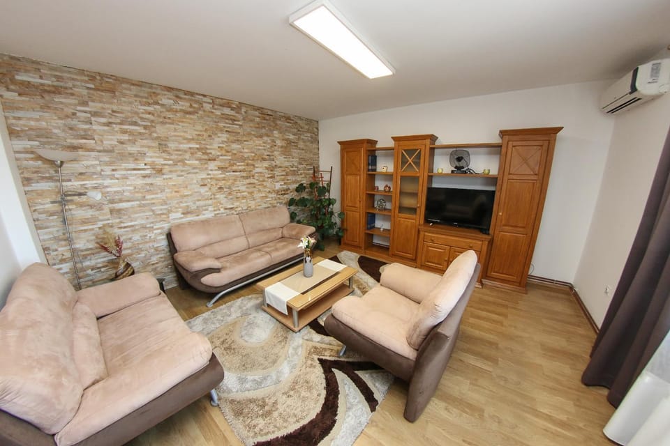 Golden View Skenderija Apartment's - Free parking Apartment in Sarajevo