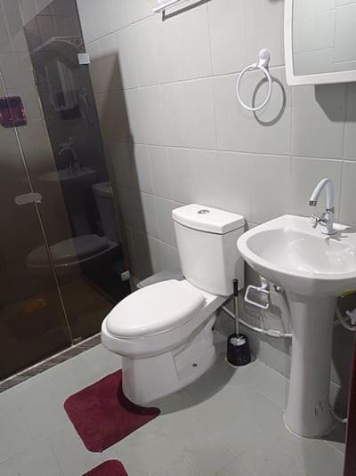 Shower, Bathroom, bidet