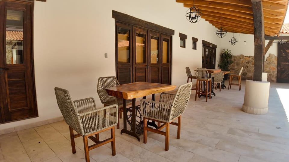 Patio, Inner courtyard view