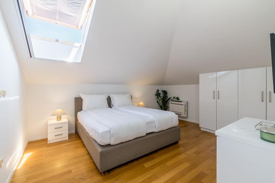 Bed, Bedroom, wardrobe