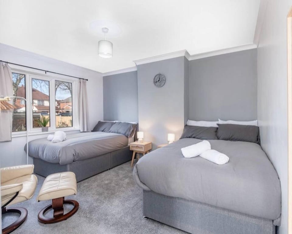 Bed, Bedroom