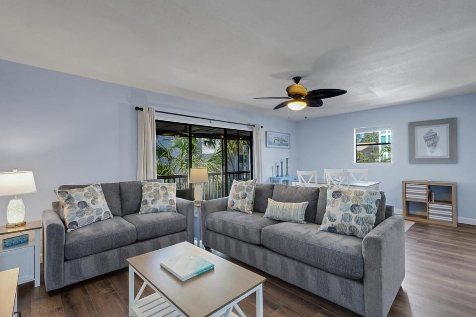Balcony/Terrace, Living room, Dining area