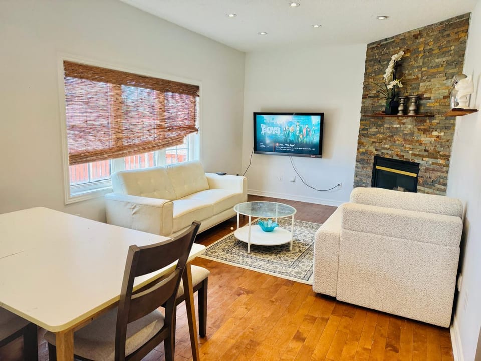 Gorgeous multimillion dollar home House in Milton